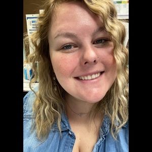 Meet your Posher, Allison